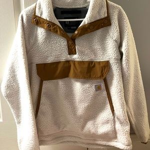 White carharrt sherpa pullover, size small